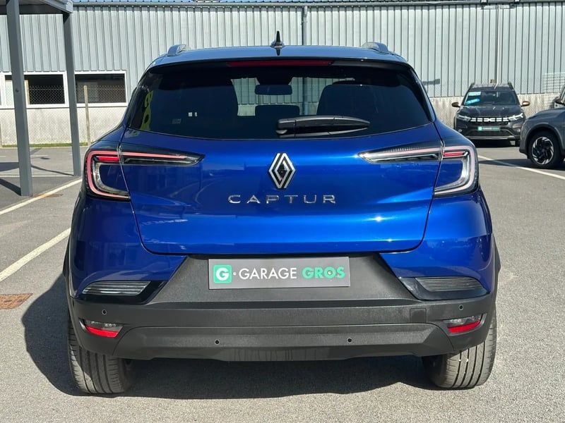 Photo de la voiture RENAULT CAPTUR Eco-G 100 ch Techno