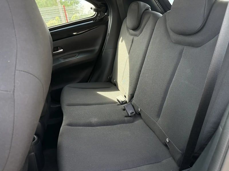Photo de la voiture TOYOTA AYGO X 1.0 VVT-i 72 S-CVT Dynamic