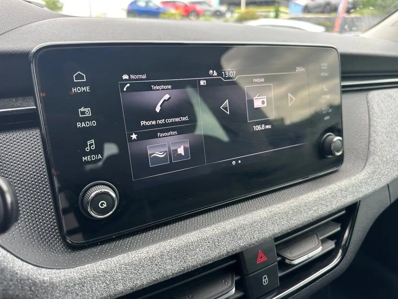 Photo de la voiture SKODA SCALA 1.0 TSI Evo 2 116 ch DSG7 Selection
