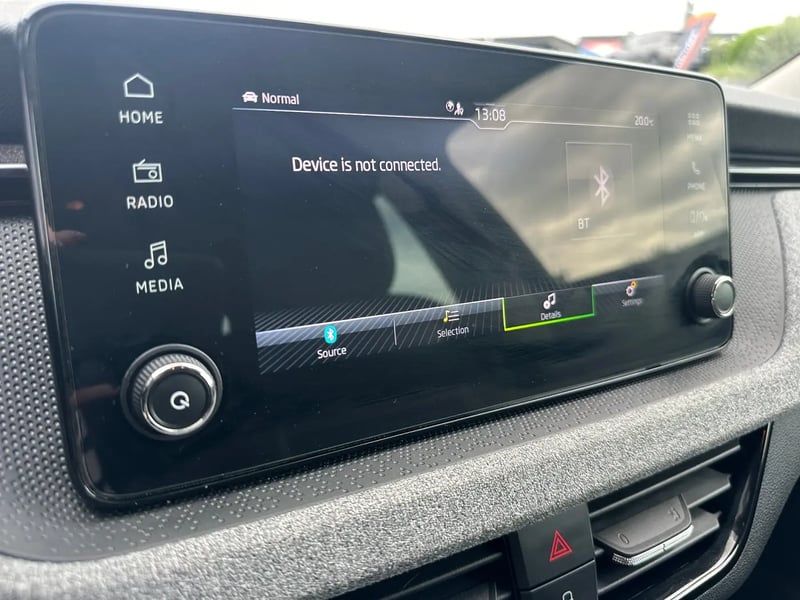 Photo de la voiture SKODA SCALA 1.0 TSI Evo 2 116 ch DSG7 Selection