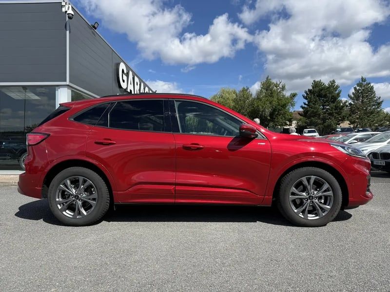 Photo de la voiture FORD KUGA 2.0 TDCi 120 S&S 4x2 Powershift ST-Line