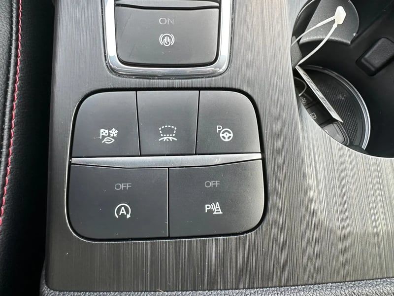 Photo de la voiture FORD KUGA 2.0 TDCi 120 S&S 4x2 Powershift ST-Line