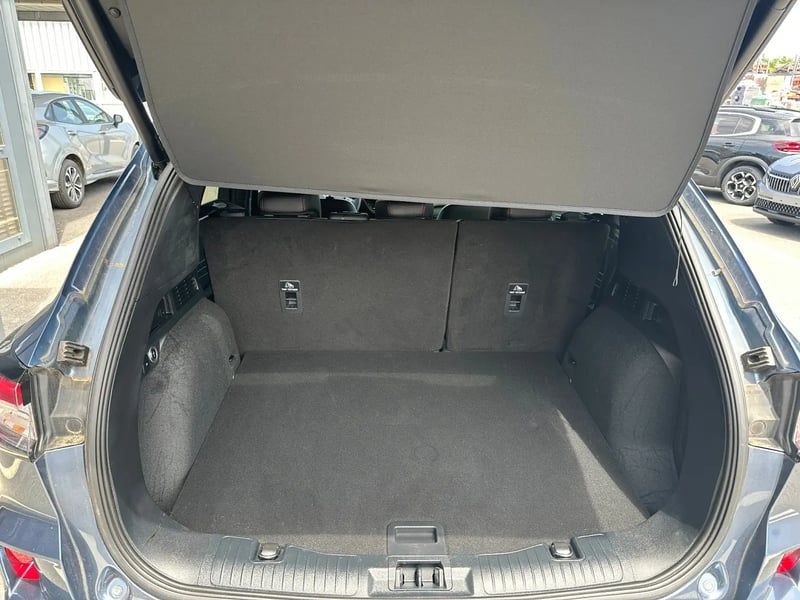 Photo de la voiture FORD KUGA 2.0 TDCi 120 S&S 4x2 Powershift ST-Line