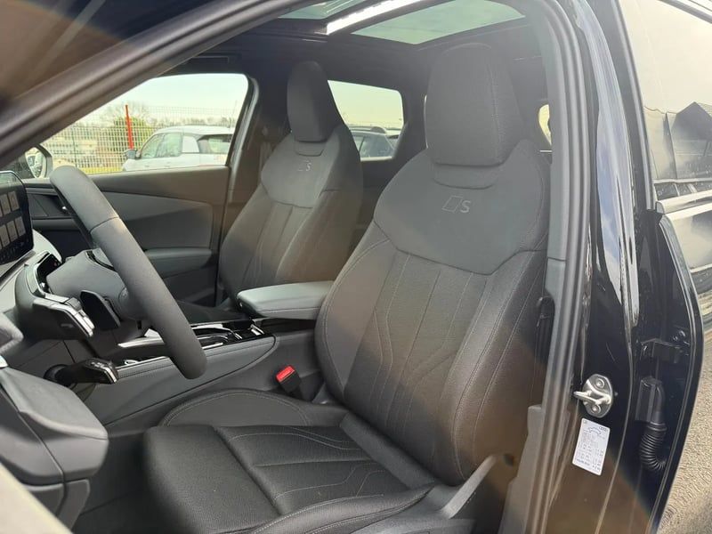 Photo de la voiture AUDI Q3 DIESEL TDI 150 ch S tronic 7 S line