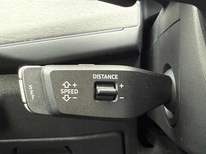 Photo de la voiture AUDI Q3 DIESEL TDI 150 ch S tronic 7 S line