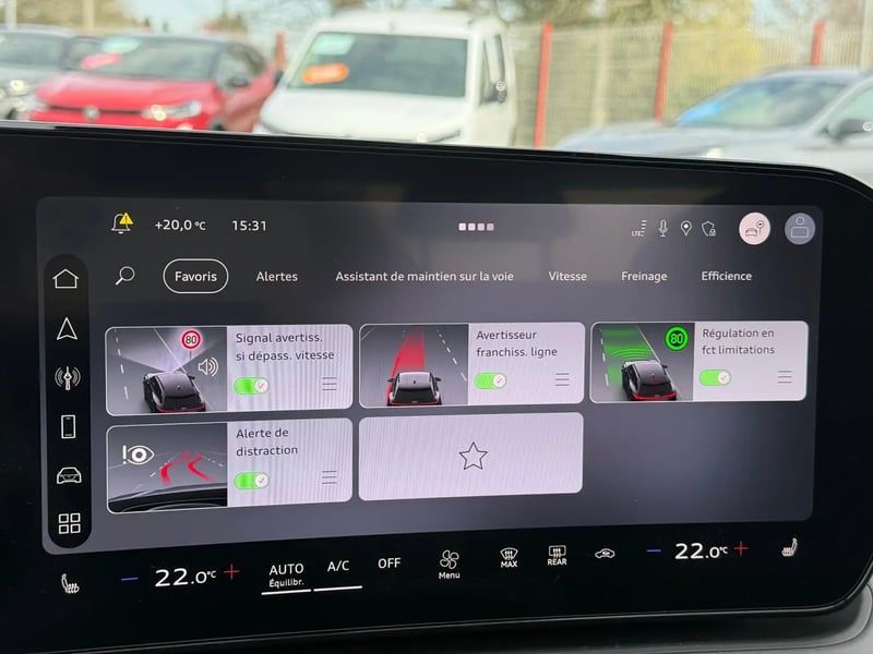 Photo de la voiture AUDI Q3 DIESEL TDI 150 ch S tronic 7 S line