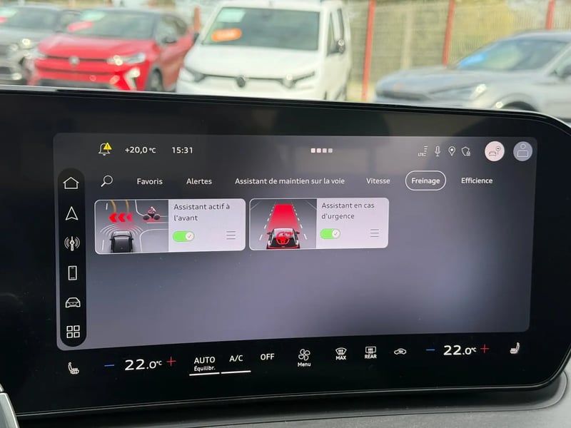 Photo de la voiture AUDI Q3 DIESEL TDI 150 ch S tronic 7 S line