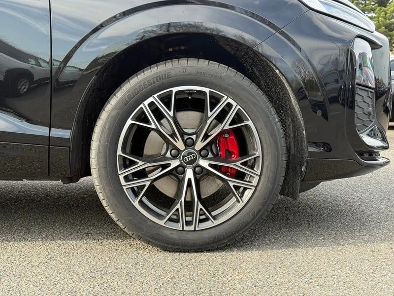 Photo de la voiture AUDI Q3 DIESEL TDI 150 ch S tronic 7 S line