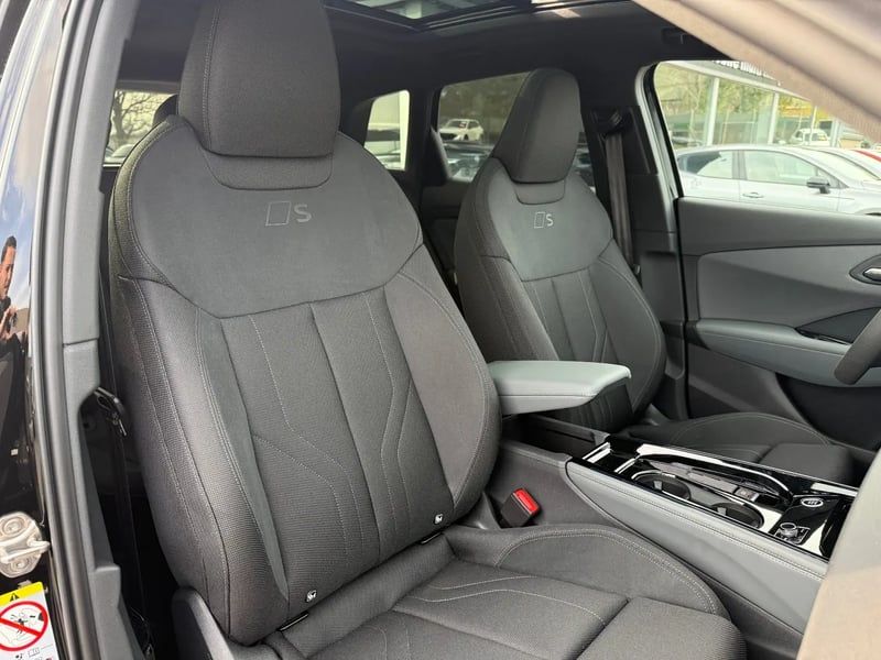 Photo de la voiture AUDI Q3 DIESEL TDI 150 ch S tronic 7 S line