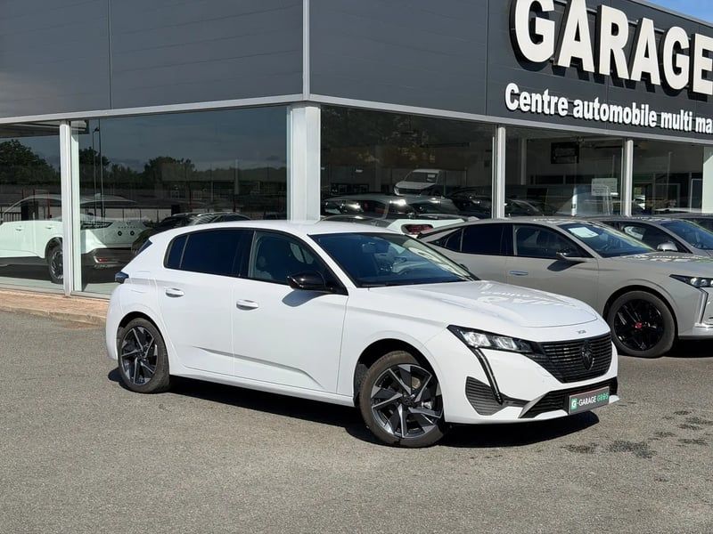Photo de la voiture PEUGEOT 308 Hybrid 145 e-DCS6 Allure
