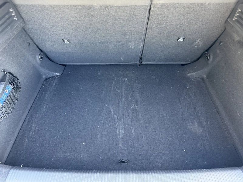Photo de la voiture PEUGEOT 308 Hybrid 145 e-DCS6 Allure