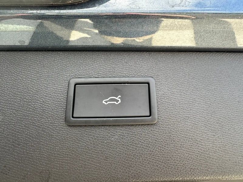 Photo de la voiture CUPRA FORMENTOR 1.5 eTSI Hybrid 150 ch DSG7 V