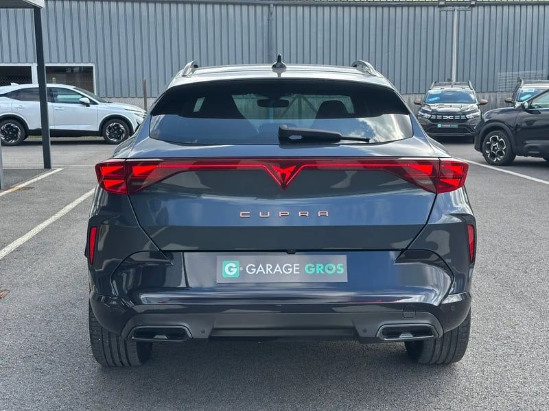 Photo de la voiture CUPRA FORMENTOR 1.5 eTSI Hybrid 150 ch DSG7 V