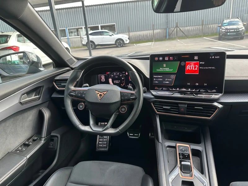 Photo de la voiture CUPRA FORMENTOR 1.5 eTSI Hybrid 150 ch DSG7 V
