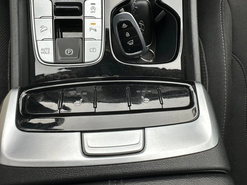 Photo de la voiture HYUNDAI TUCSON 1.6 T-GDI 150 Hybrid 48V DCT-7 Creative