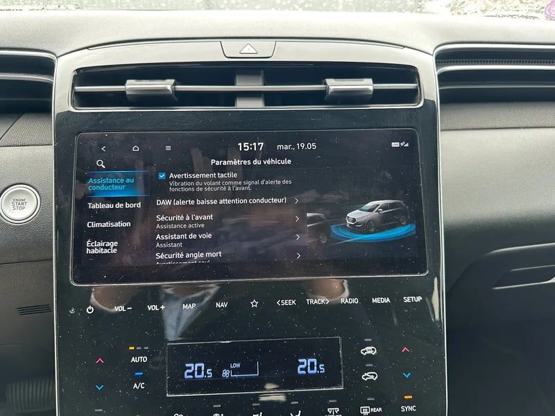 Photo de la voiture HYUNDAI TUCSON 1.6 T-GDI 150 Hybrid 48V DCT-7 Creative