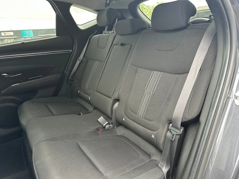 Photo de la voiture HYUNDAI TUCSON 1.6 T-GDI 150 Hybrid 48V DCT-7 Creative