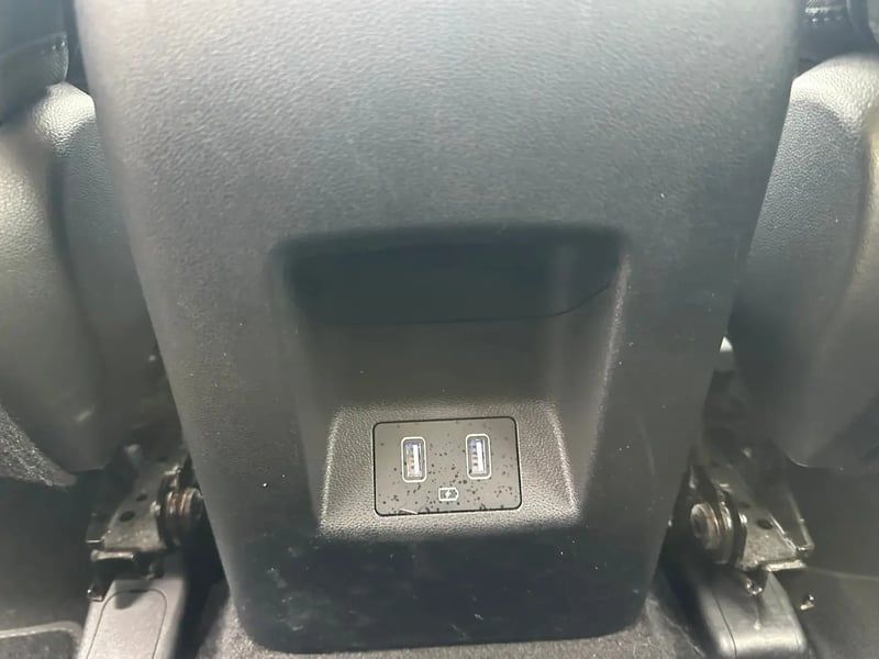Photo de la voiture HYUNDAI TUCSON 1.6 T-GDI 150 Hybrid 48V DCT-7 Creative