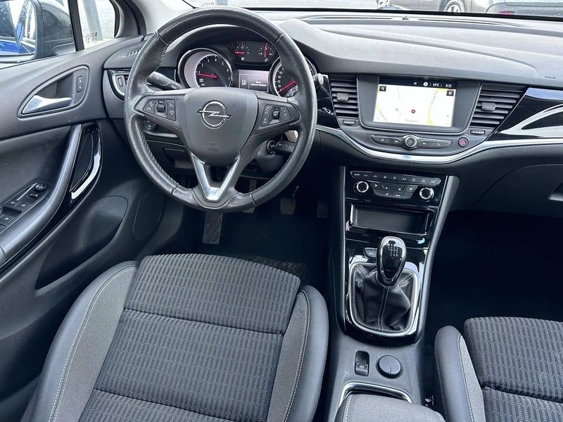 Photo de la voiture OPEL ASTRA 1.2 Turbo 145 ch BVM6 Elegance GPS- 5P