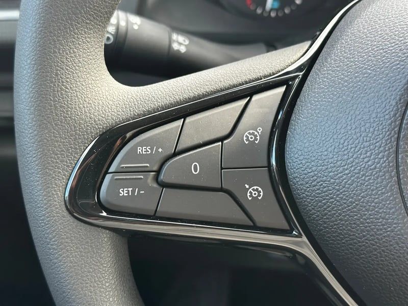 Photo de la voiture NISSAN TOWNSTAR FOURGON ELECTRIQUE EV FOURGON L1 45KWH CHARGEUR 22KW GSR2B ACENTA