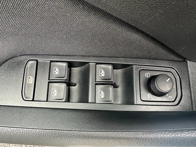 Photo de la voiture SKODA SCALA 1.0 TSI Evo 2 116 ch BVM6 Selection