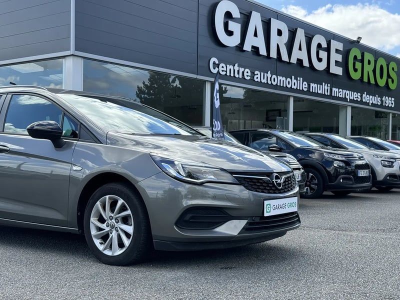 Photo de la voiture OPEL ASTRA SPORTS TOURER 1.2 Turbo 110 ch BVM6 Edition Business