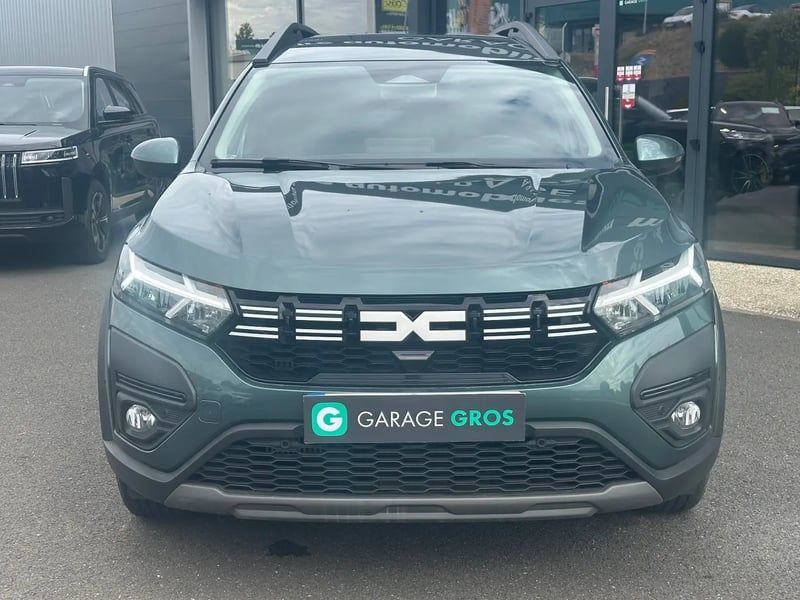 Photo de la voiture DACIA JOGGER ECO-G 100 7 places GSR2 Expression