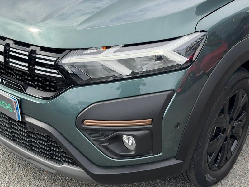 Photo de la voiture DACIA SANDERO TCe 90 CVT GSR2 Stepway Extreme
