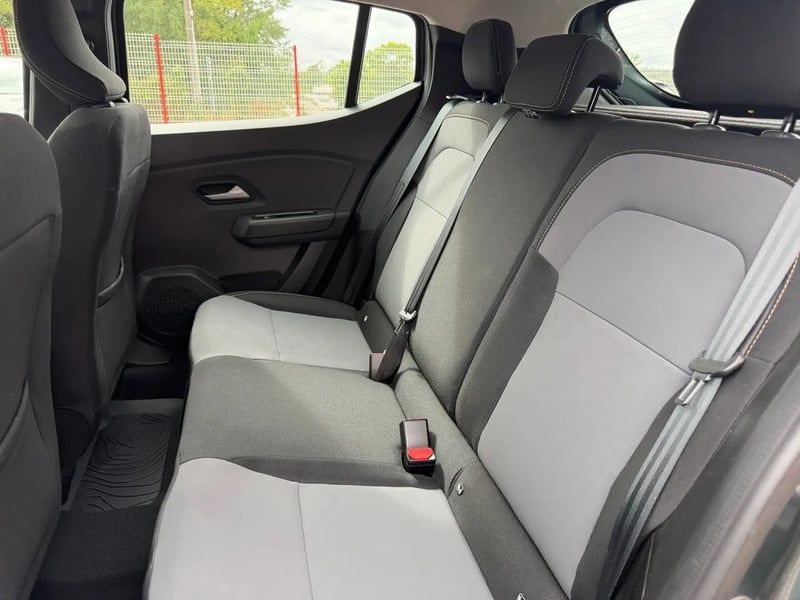 Photo de la voiture DACIA SANDERO TCe 90 CVT GSR2 Stepway Extreme