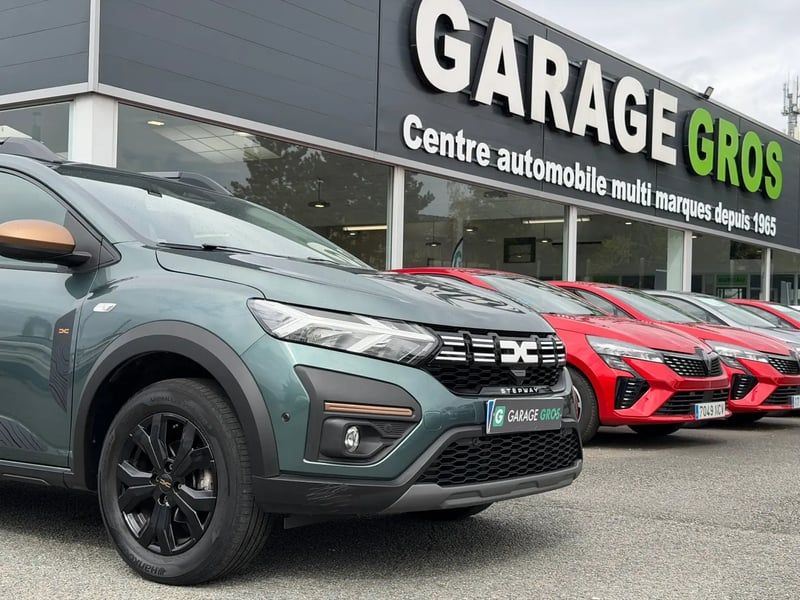 Photo de la voiture DACIA SANDERO TCe 90 CVT GSR2 Stepway Extreme