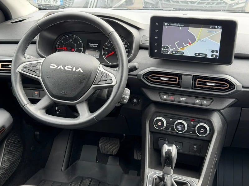 Photo de la voiture DACIA SANDERO TCe 90 CVT GSR2 Stepway Extreme