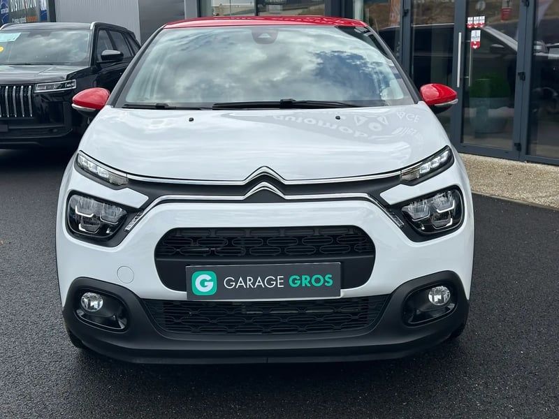 Photo de la voiture CITROEN C3 PureTech 83 S&S BVM5 Shine