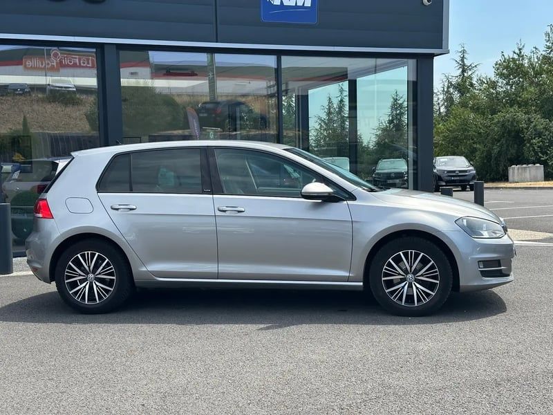 Photo de la voiture VOLKSWAGEN GOLF 1.2 TSI 110 BlueMotion Technology Allstar