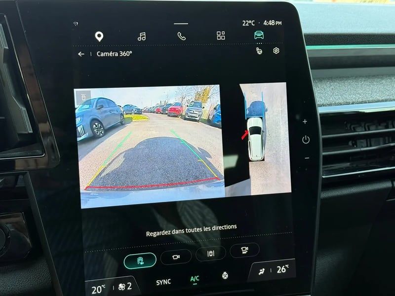 Photo de la voiture RENAULT ESPACE VI E-Tech hybrid 200 Techno