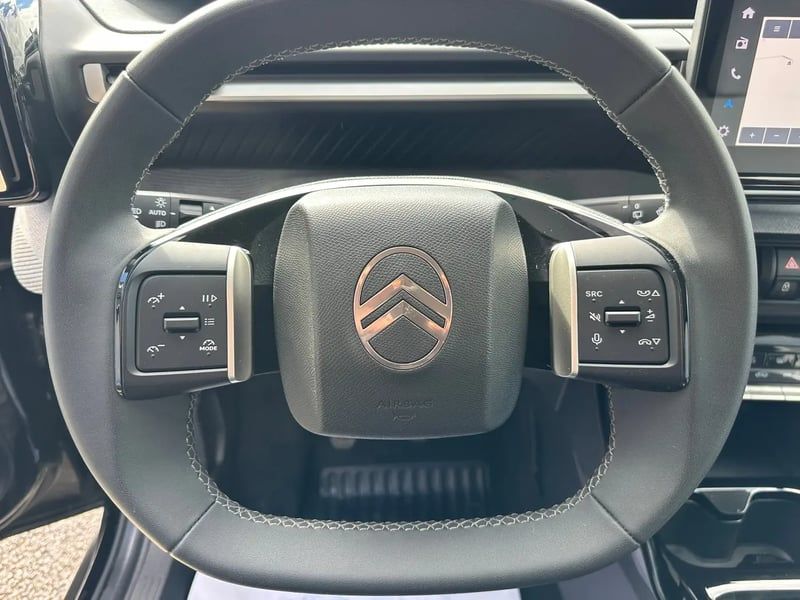 Photo de la voiture CITROEN C3 Turbo 100 ch BVM6 Max