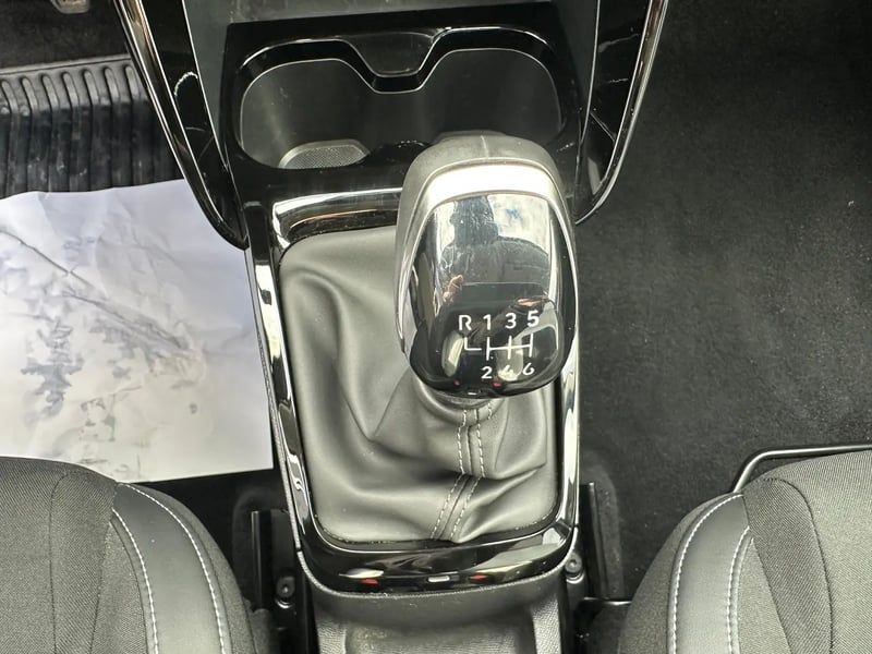 Photo de la voiture CITROEN C3 Turbo 100 ch BVM6 Max