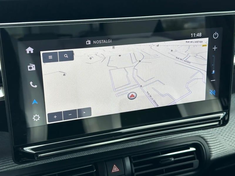 Photo de la voiture CITROEN C3 Turbo 100 ch BVM6 Max