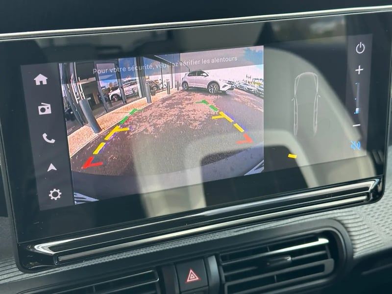 Photo de la voiture CITROEN C3 Turbo 100 ch BVM6 Max