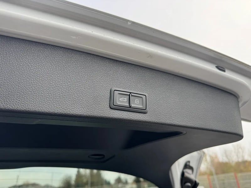 Photo de la voiture AUDI Q2 30 TFSI 110 BVM6 Business line