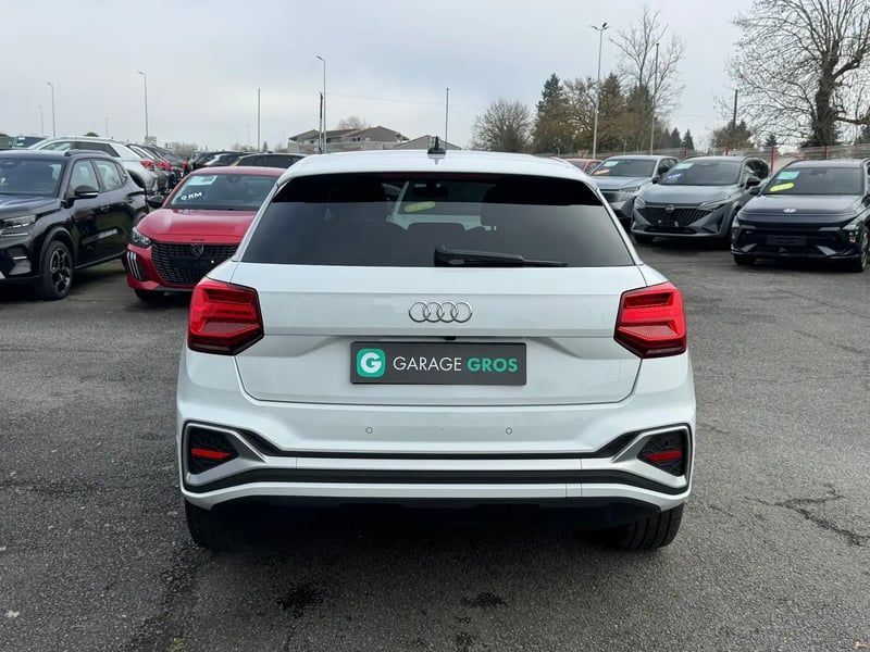 Photo de la voiture AUDI Q2 30 TFSI 110 BVM6 Business line
