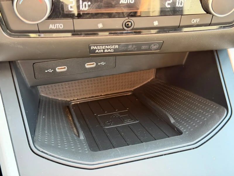 Photo de la voiture SEAT ARONA 1.0 TSI 115 ch Start/Stop DSG7 Business