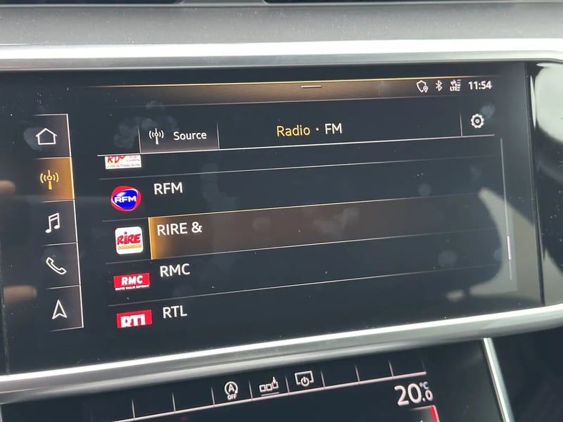 Photo de la voiture AUDI A6 AVANT 40 TDI 204 ch S tronic 7 Quattro