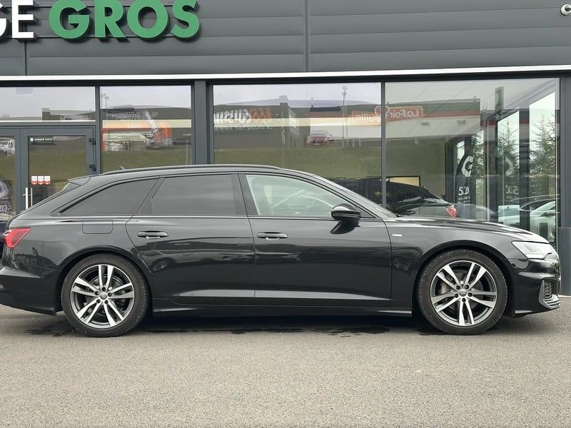 Photo de la voiture AUDI A6 AVANT 40 TDI 204 ch S tronic 7 Quattro
