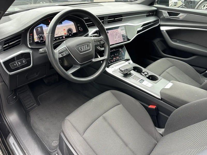 Photo de la voiture AUDI A6 AVANT 40 TDI 204 ch S tronic 7 Quattro