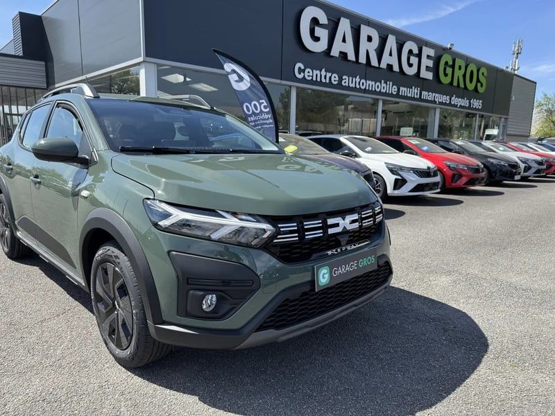 Photo de la voiture DACIA SANDERO ECO-G 100 GSR2 Stepway Expression