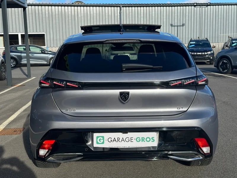 Photo de la voiture PEUGEOT 308 PureTech 130ch S&S EAT8 GT