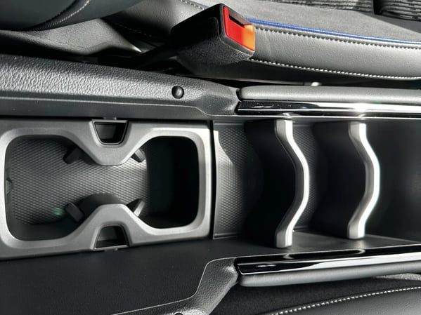 Photo de la voiture VOLKSWAGEN TIGUAN 2.0 TDI 150ch DSG7 R-Line