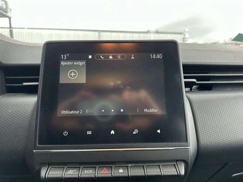 Photo de la voiture RENAULT CLIO V TCe 90 Equilibre