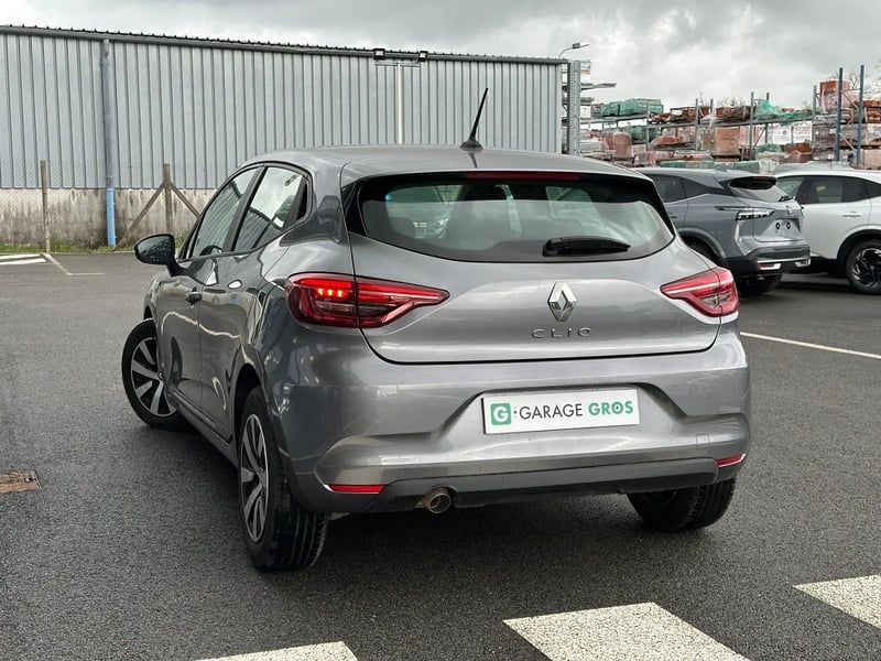 Photo de la voiture RENAULT CLIO V TCe 90 Equilibre