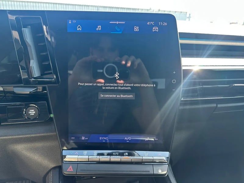 Photo de la voiture RENAULT AUSTRAL E-Tech full hybrid 200 GSR2 Techno